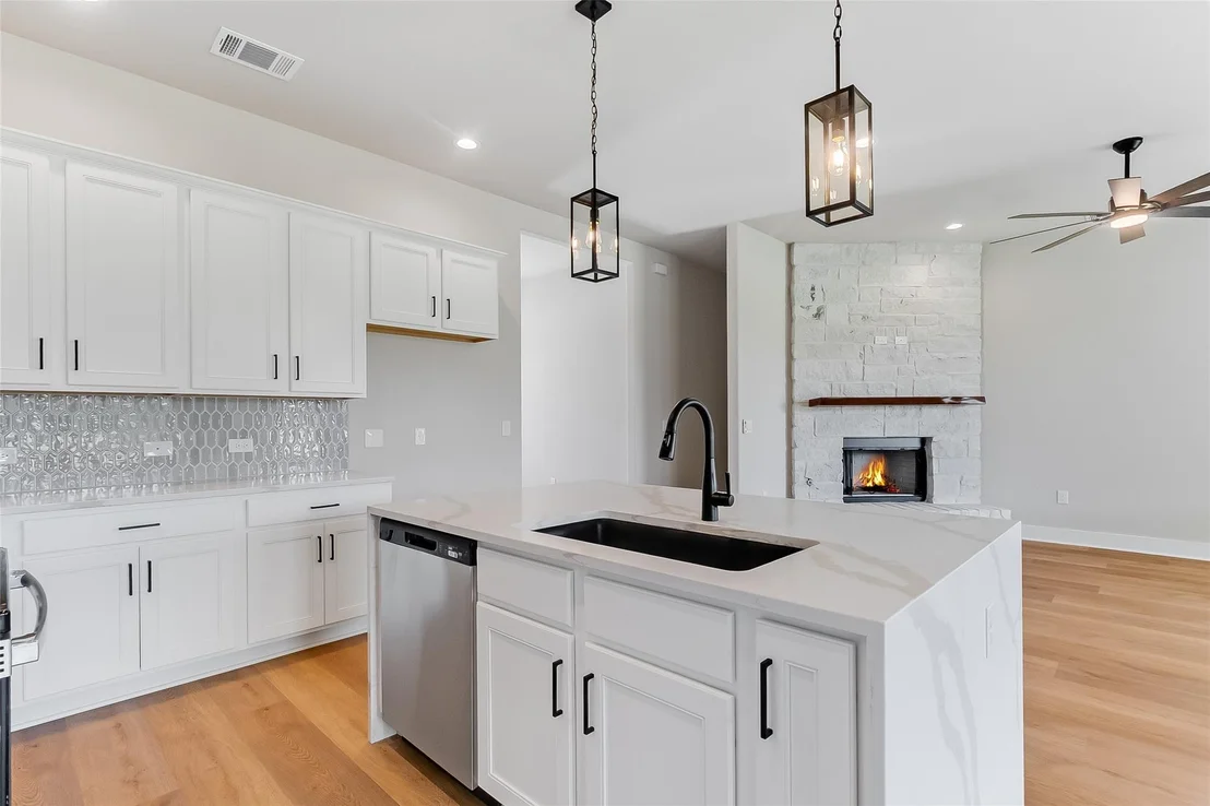 Photo of 130 Draper LN