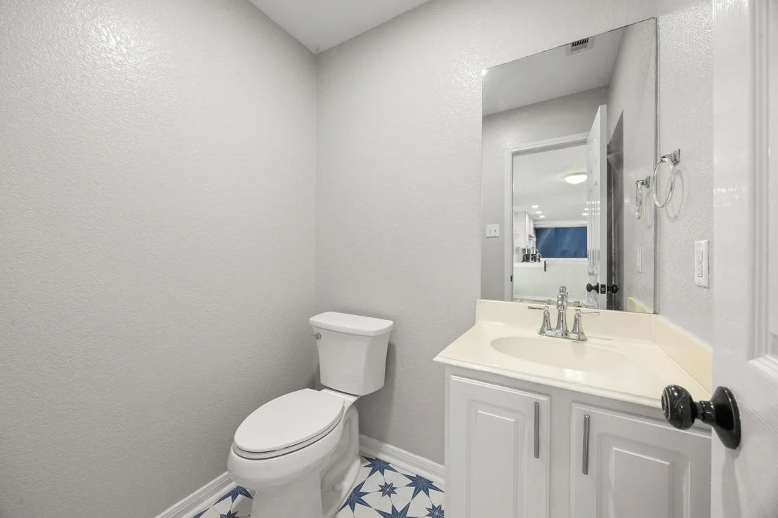 Photo of 1516 Lorson LOOP