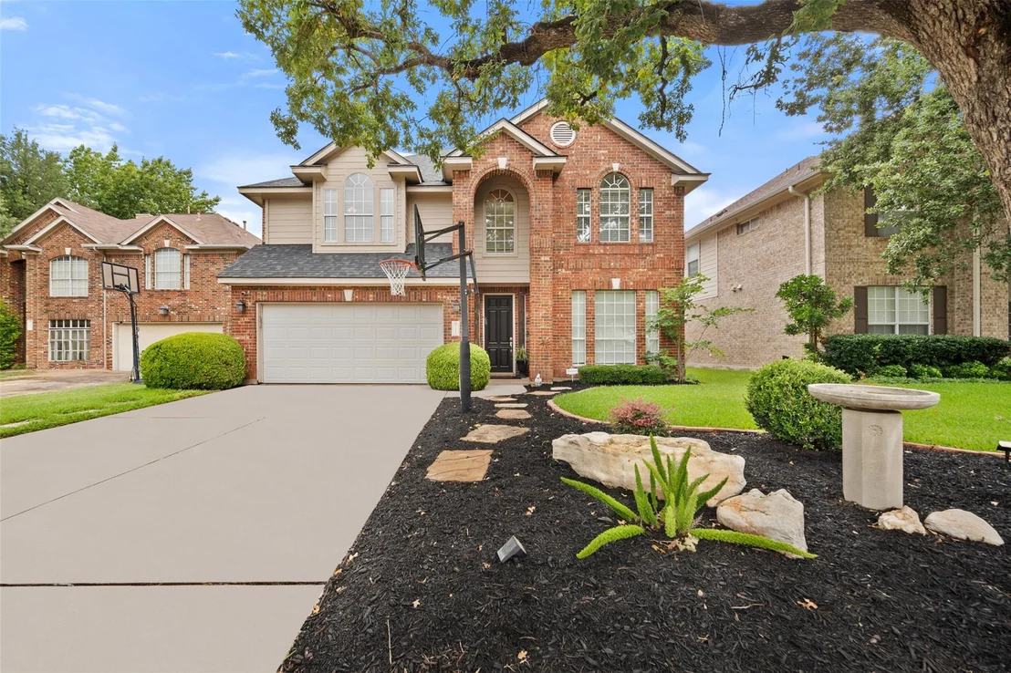Photo of 1215 Boerne DR
