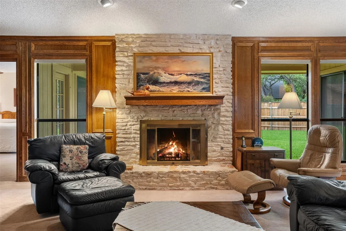 Photo of 1409 Thaddeus CV