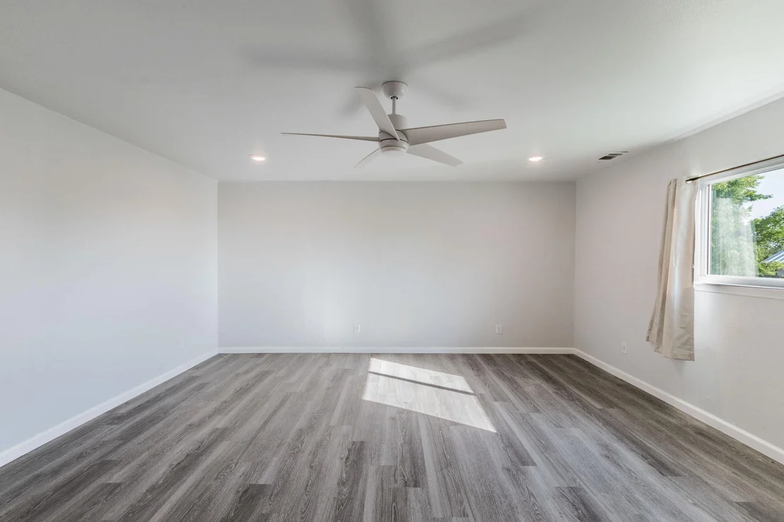 Photo of 501 College Ave