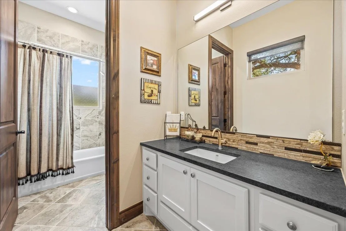 Photo of 742 Pacific PL