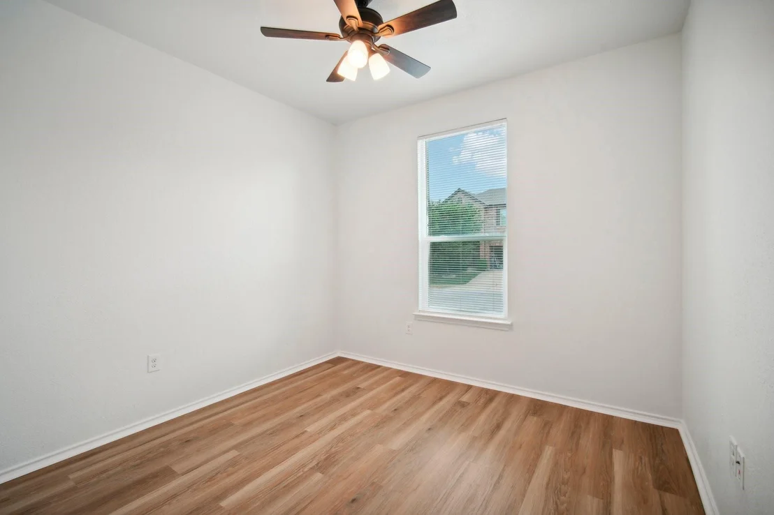 Photo of 1521 Arial DR