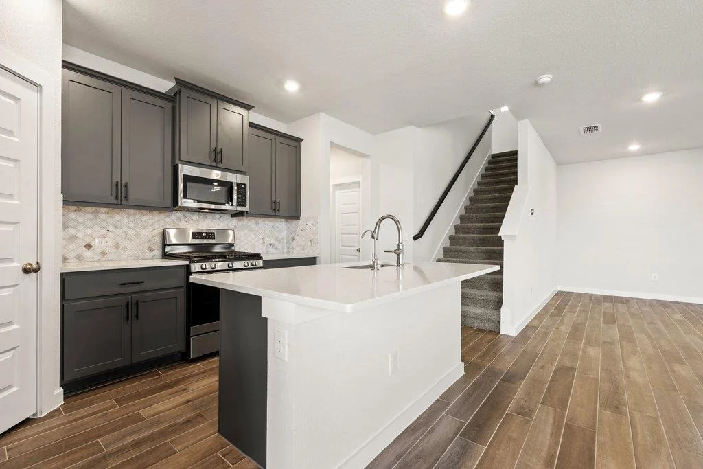 Photo of 368 Banff DR