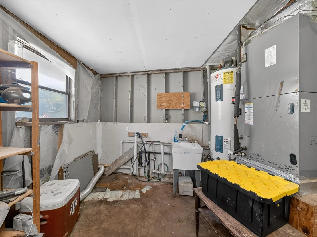 Photo of 21500 Firefly RD