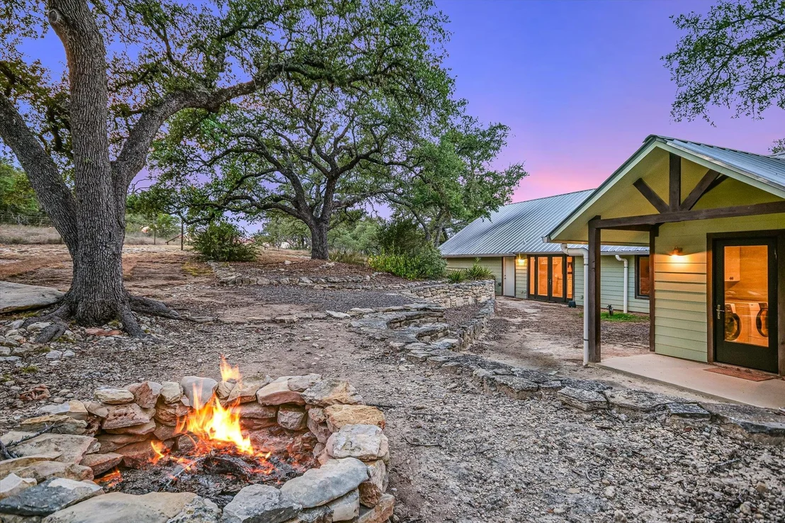 Photo of 878 Ranch Road 2766