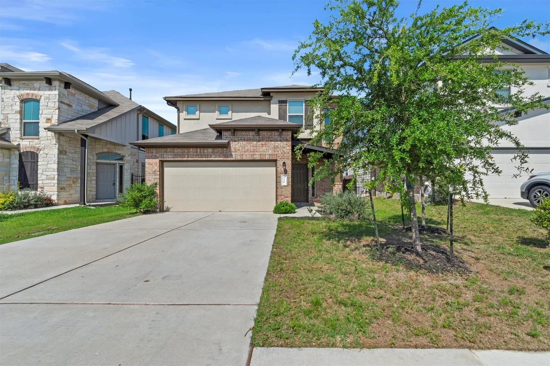 Photo of 520 Betty Ann WAY