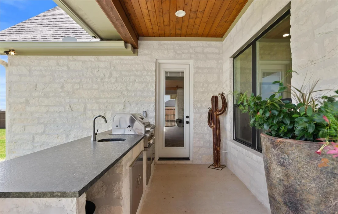 Photo of 1602 Hunt DR