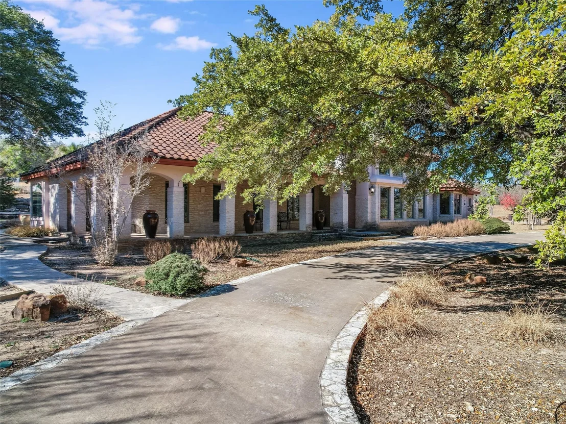 Photo of 25909 Hamilton Pool RD