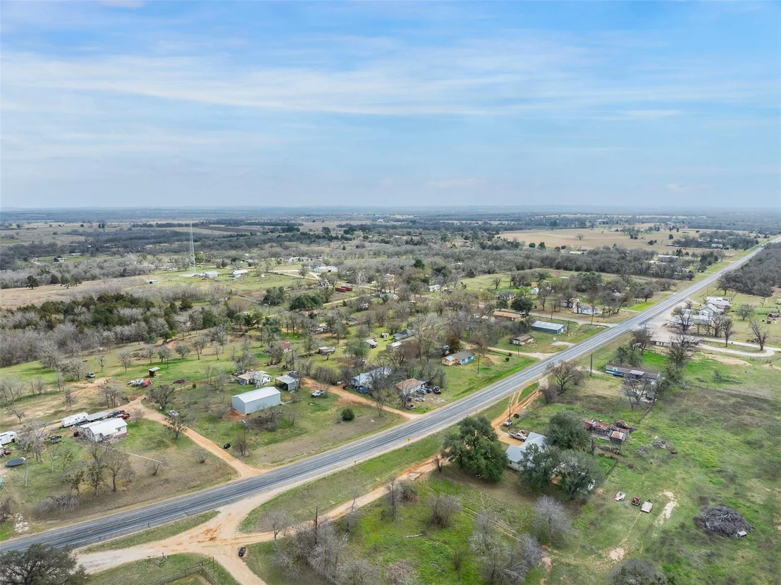 Photo of 420 County Road 232 LOOP