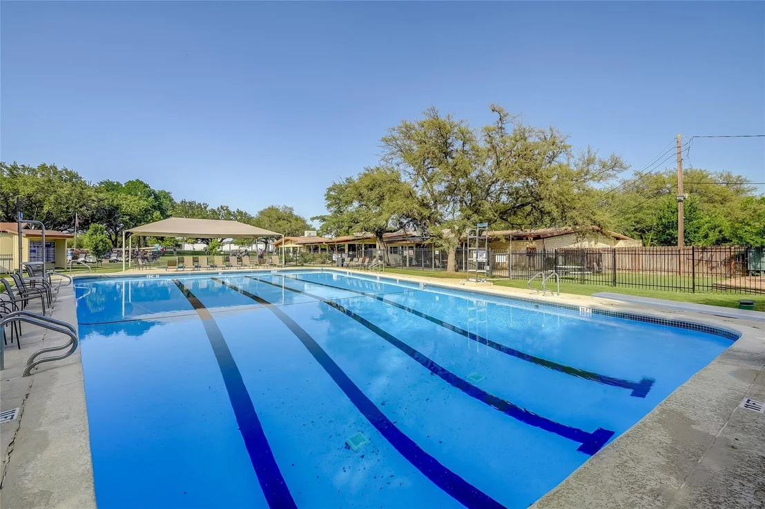 Photo of 11903 Brookwood CIR