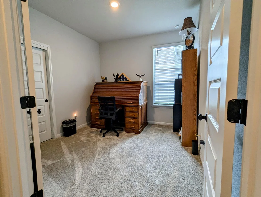 Photo of 122 Checkers CV