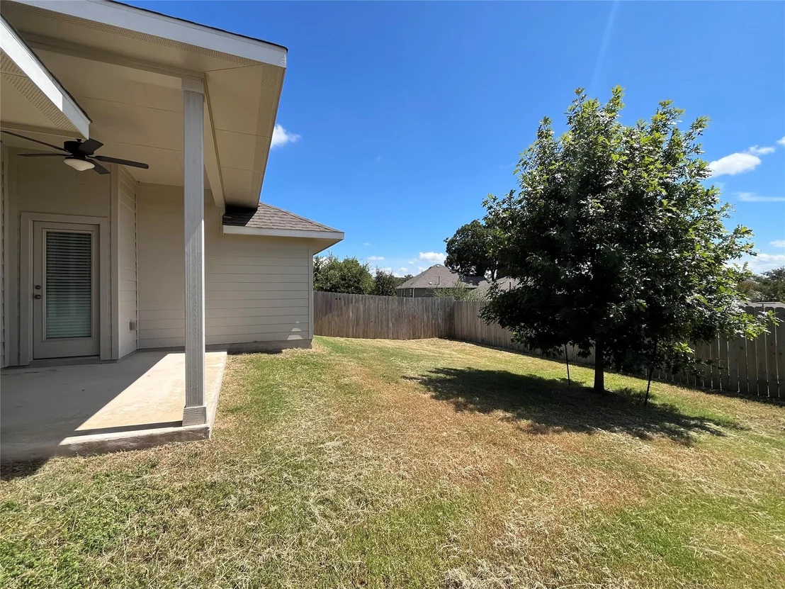 Photo of 707 Allende BND