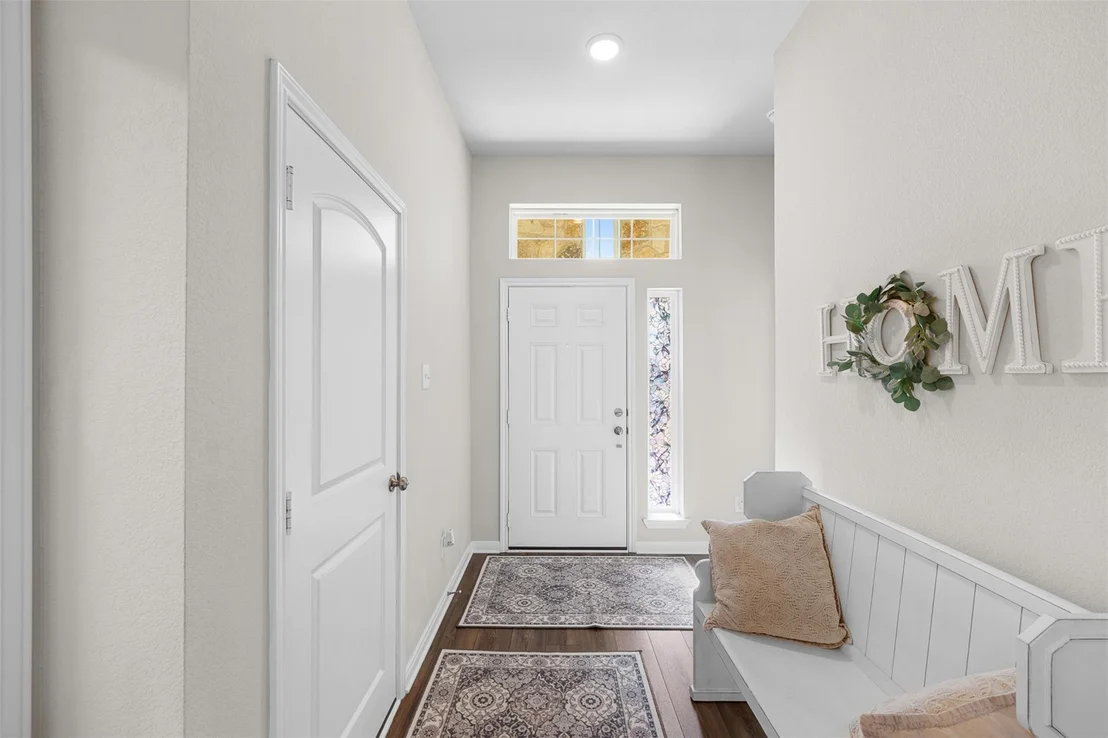 Photo of 6620 McGregor LOOP