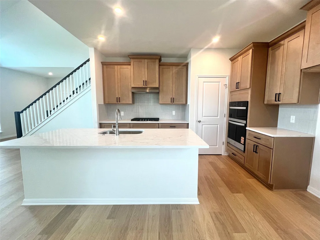 Photo of 310 Young ST