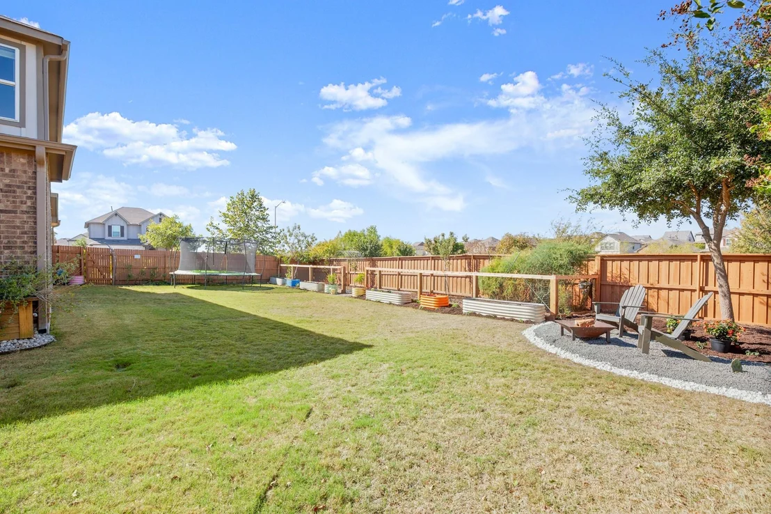 Photo of 238 Big Leaf DR