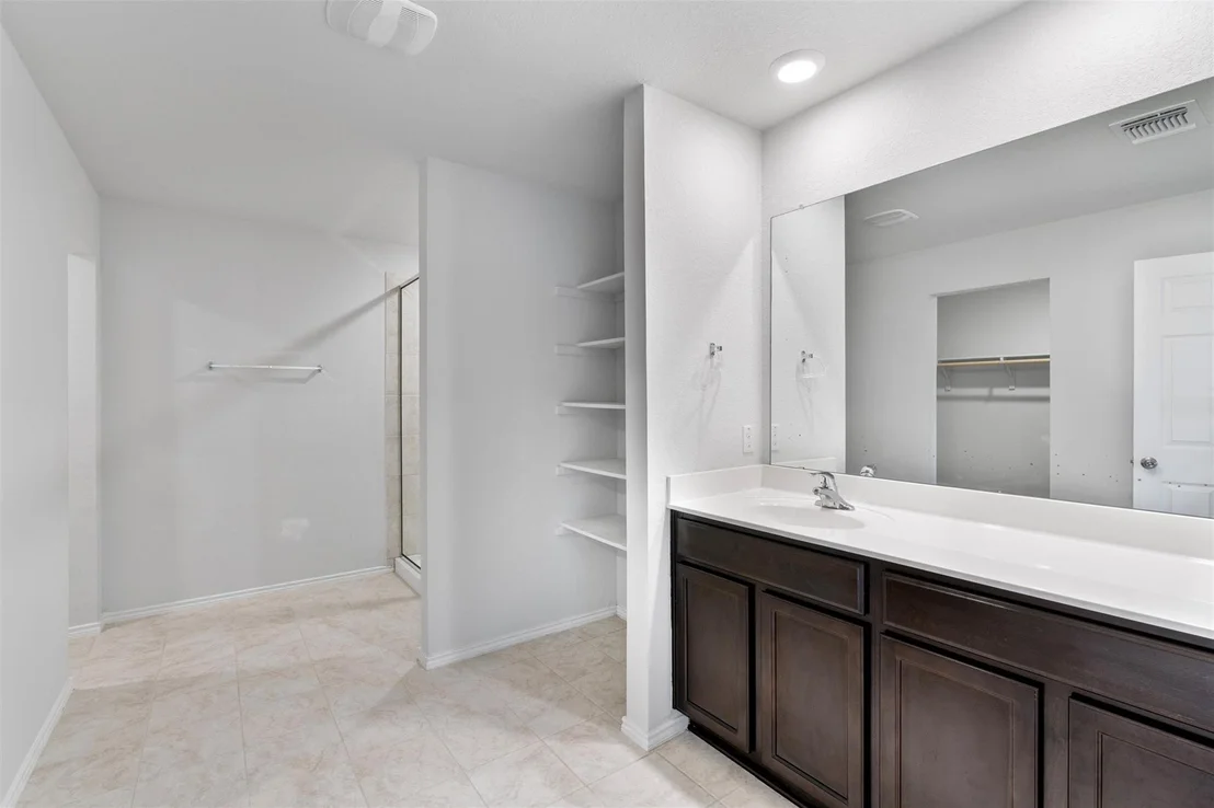 Photo of 1005 Taggart CT