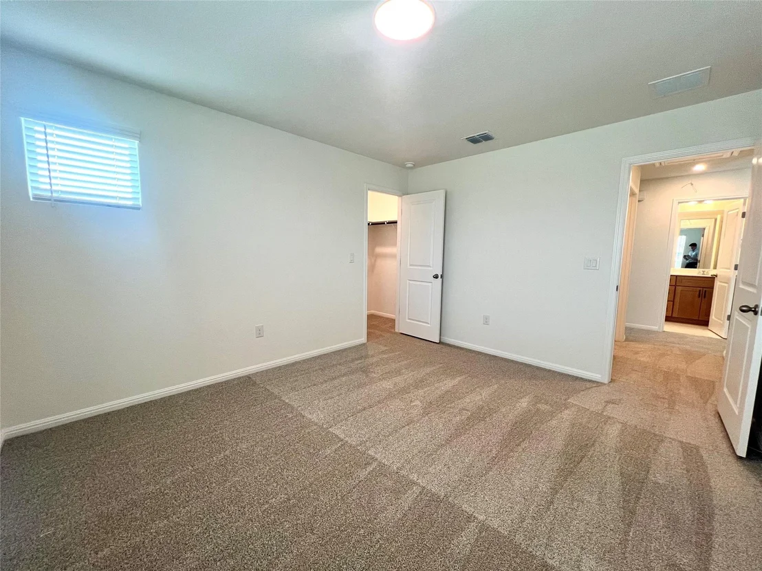 Photo of 342 Young ST