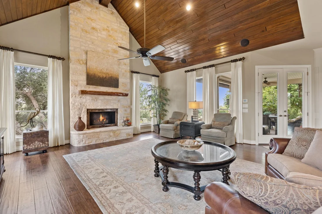 Photo of 101 Diamond HL