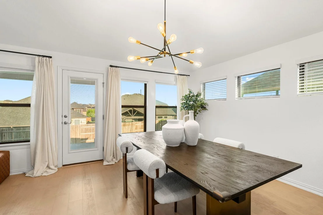 Photo of 463 Oleander LOOP