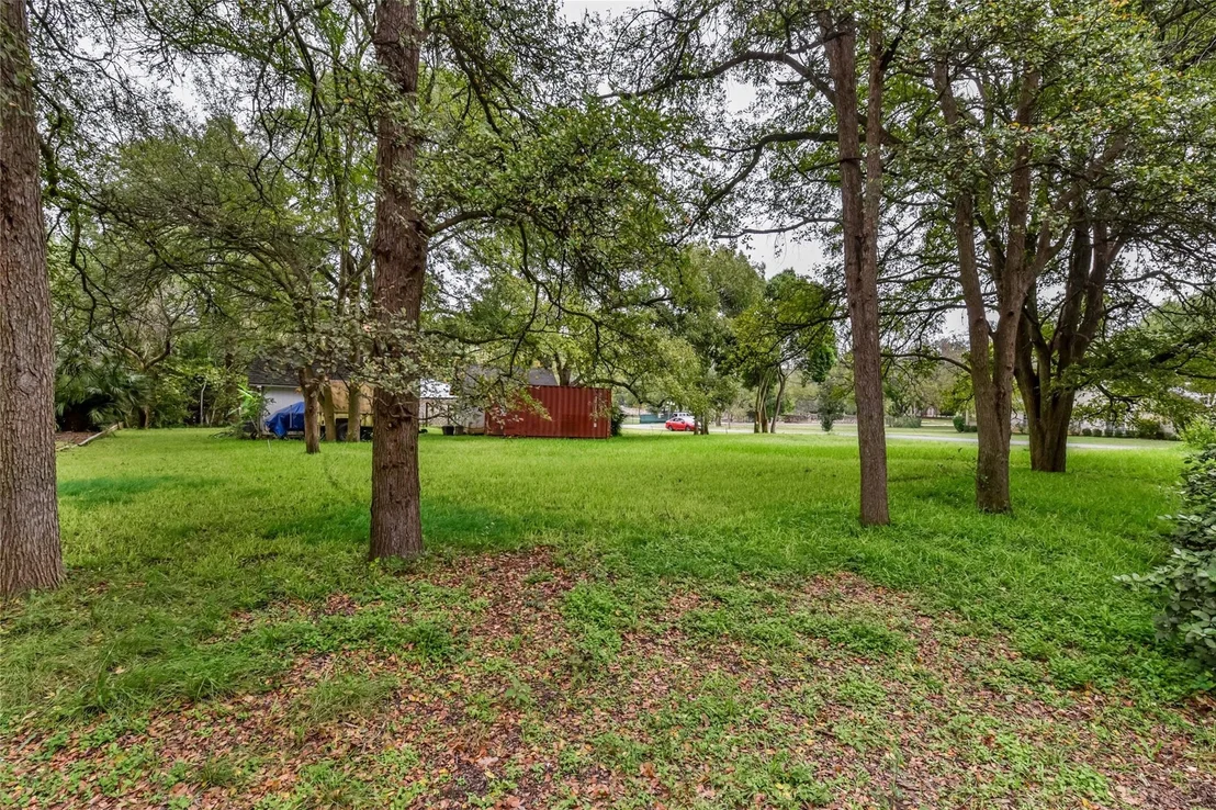 Photo of 1800 Rockcliff RD