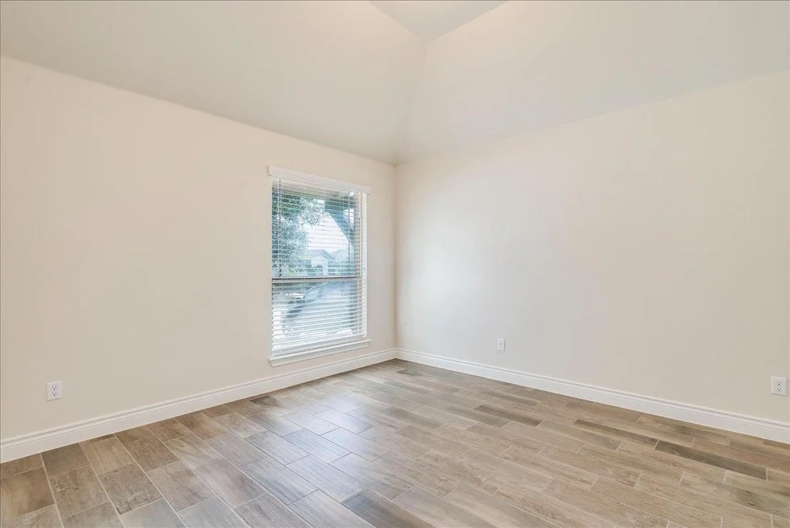 Photo of 124 Compass LN