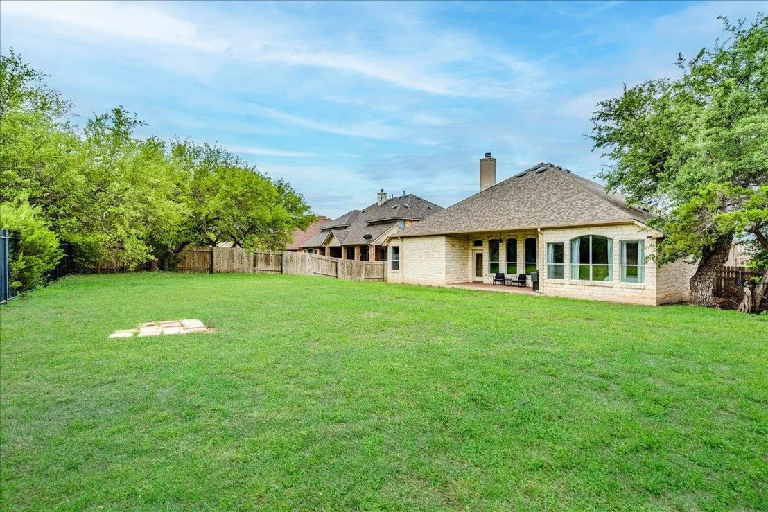Photo of 406 Ledge Stone DR