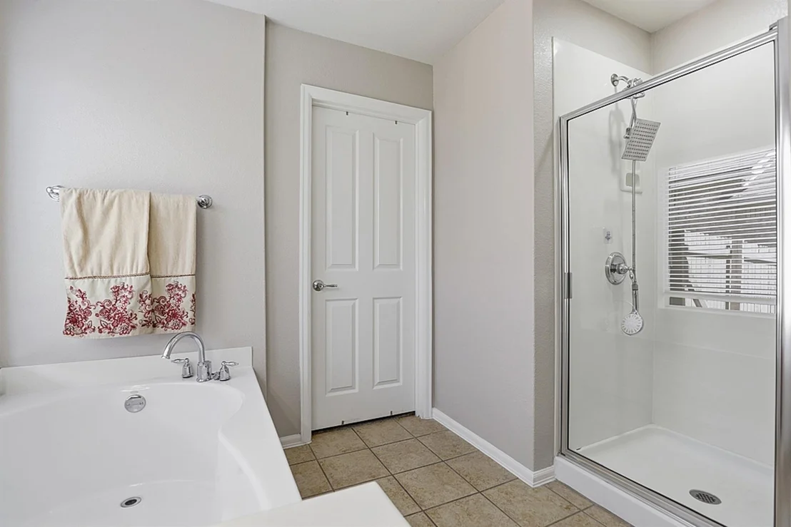 Photo of 353 King Elder LN