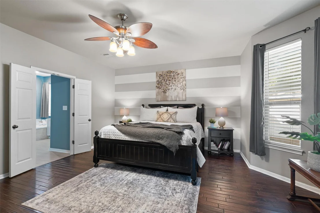 Photo of 1009 Linden LOOP