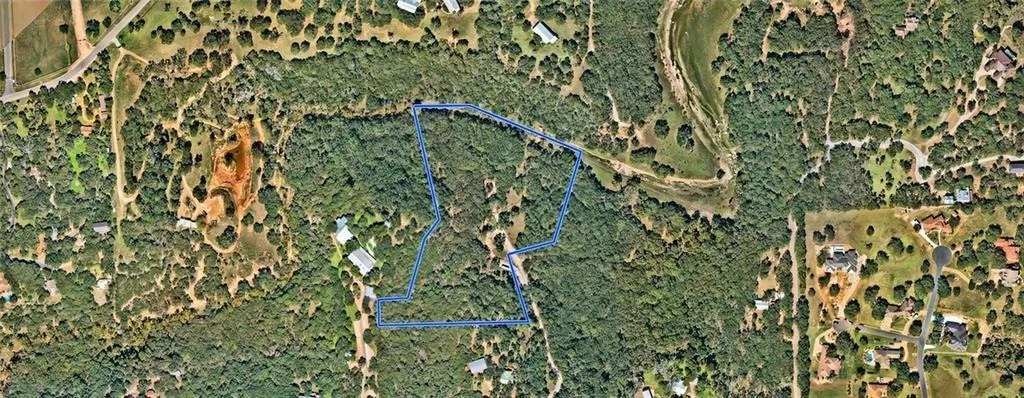 Photo of 350 Bluff RD