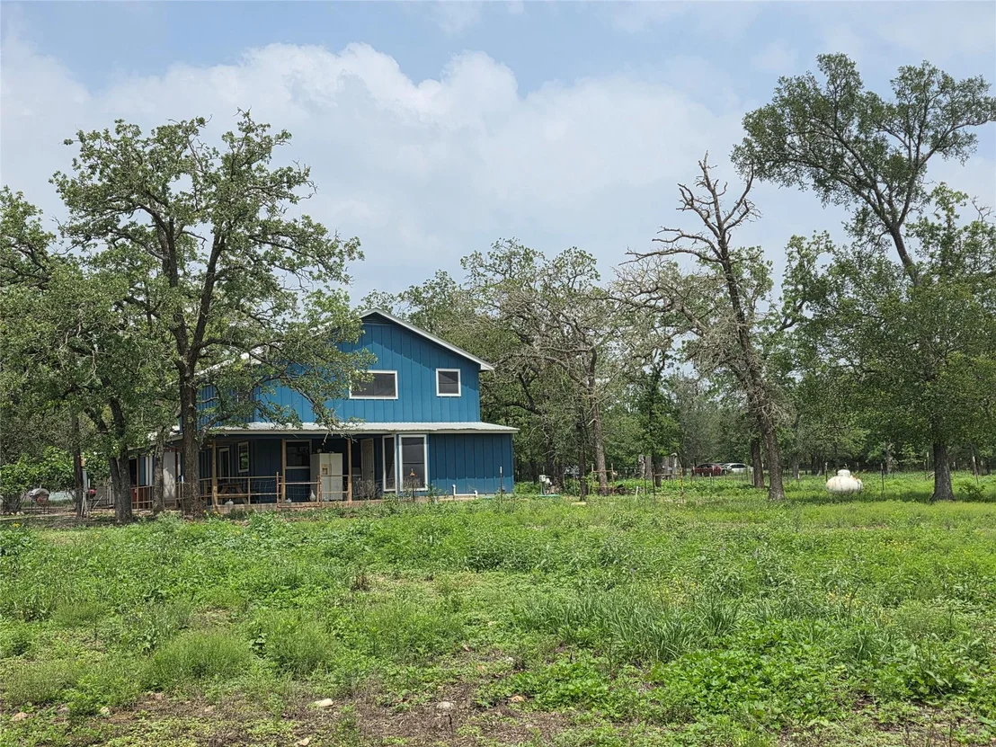 Photo of 376 Jones RD