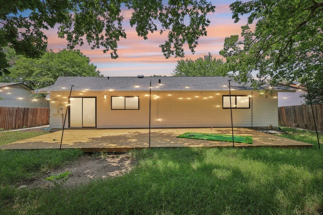 Photo of 2615 Baxter DR