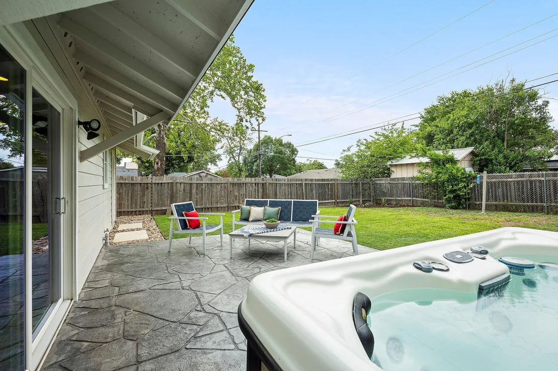 Photo of 1812 Pompton DR