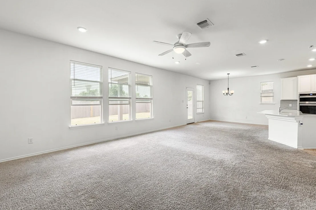 Photo of 1232 Adam LN