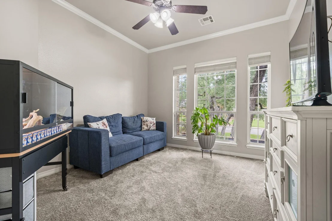 Photo of 239 Eagle Landing DR