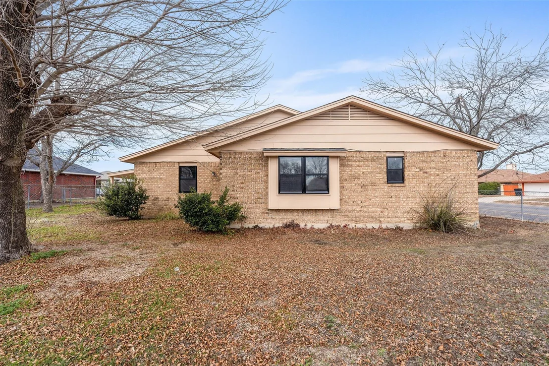 Photo of 4306 Frog DR