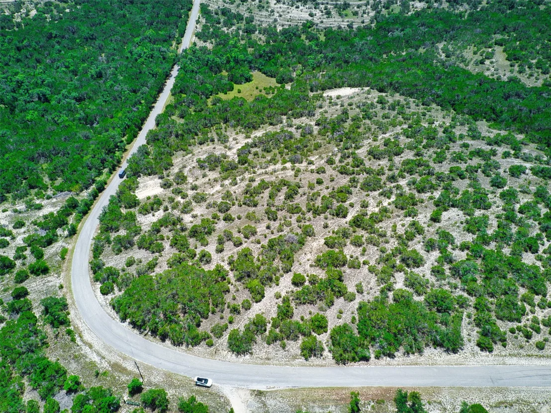 Photo of 1131 Lakeside DR