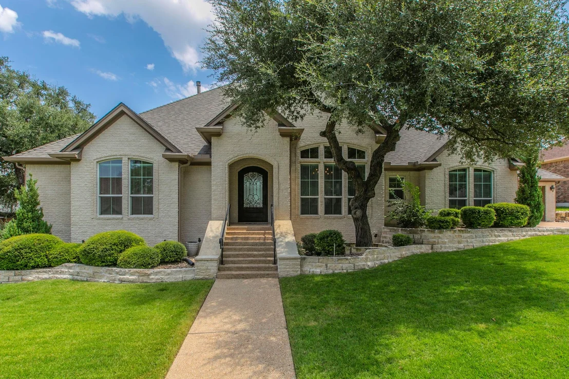 Photo of 1635 Alta Vista LOOP
