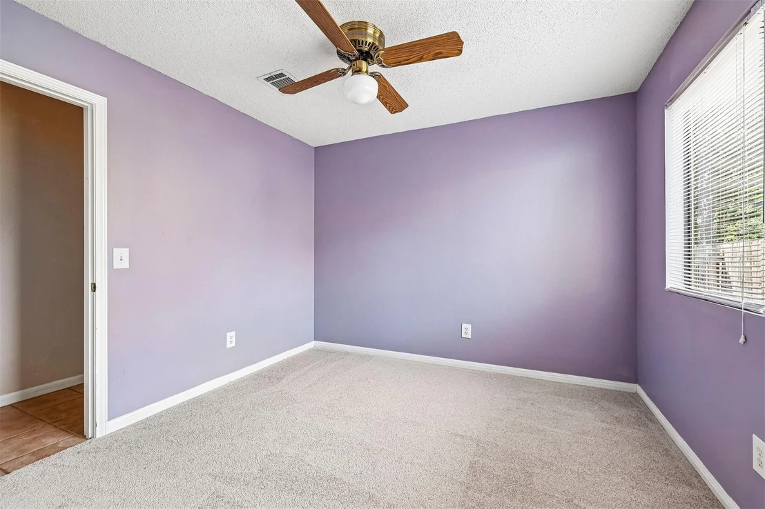 Photo of 8302 Racine TRL
