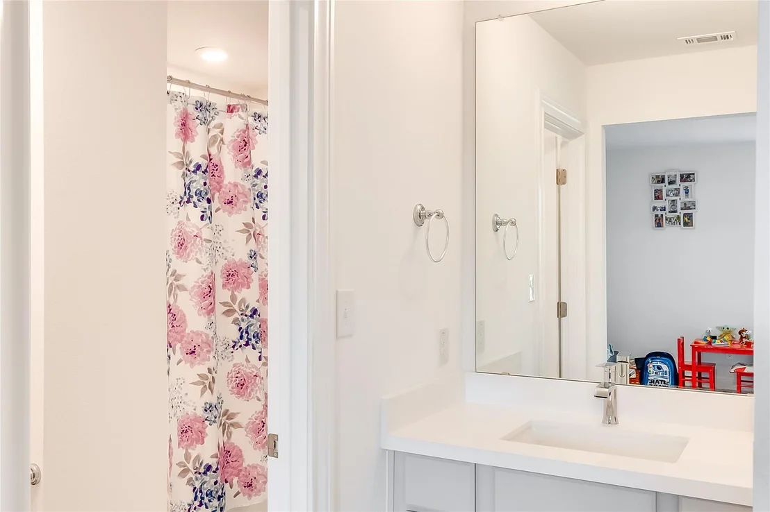 Photo of 5016 Veranda TER