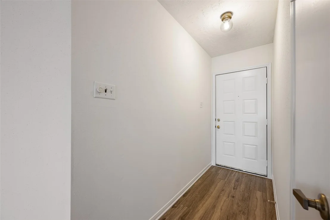 Photo of 712 Quail Run RD