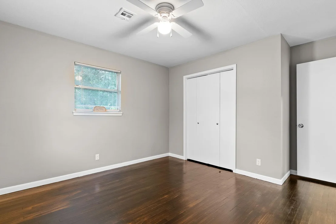 Photo of 1411 Connell DR