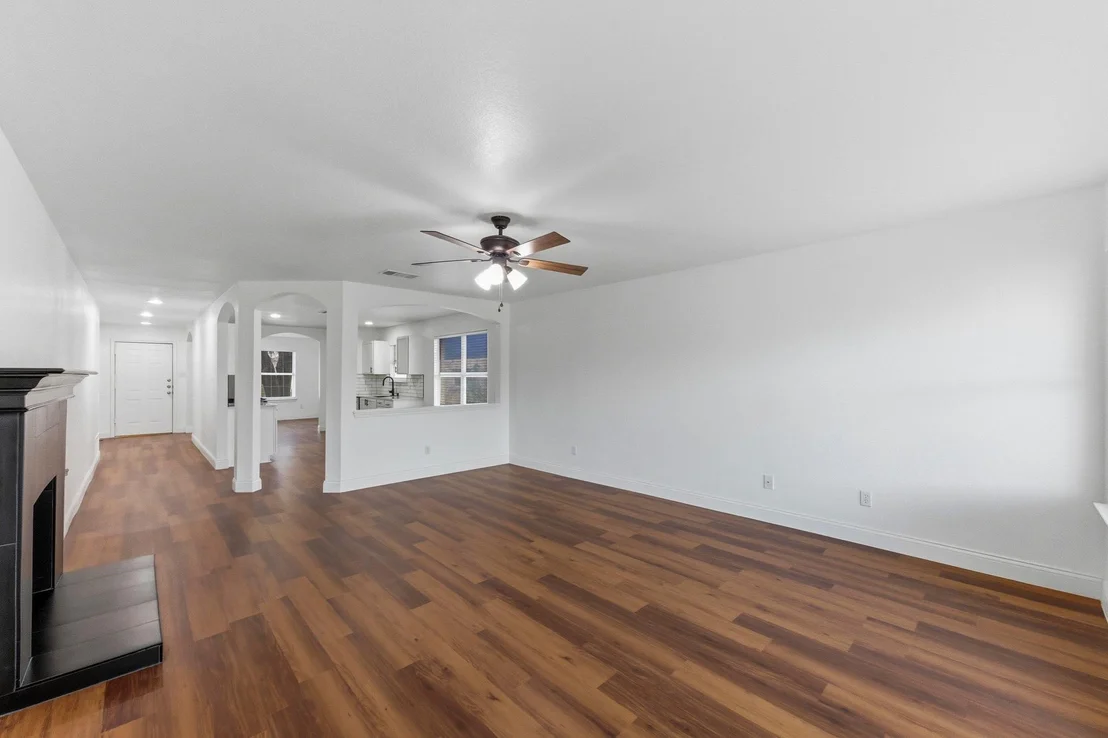 Photo of 3817 Haleys WAY