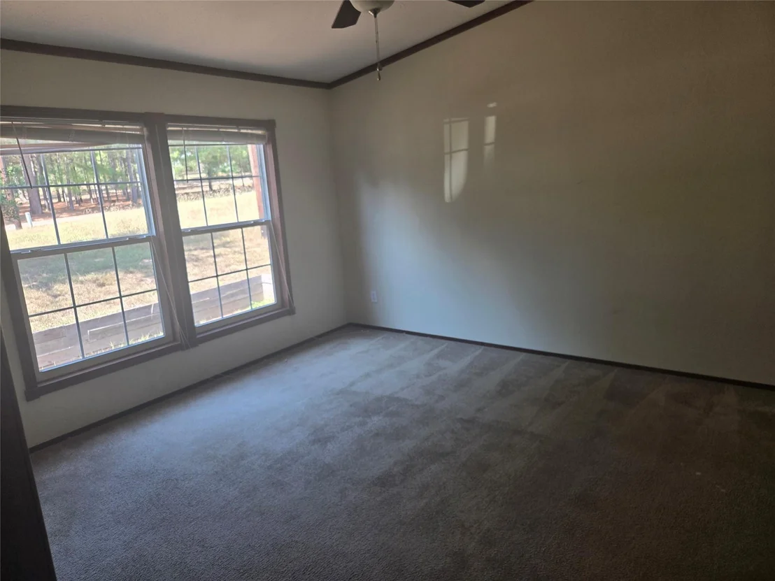 Photo of 105 Boren LN