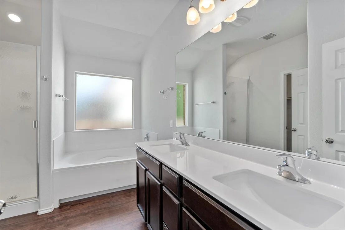 Photo of 6305 Tess RD