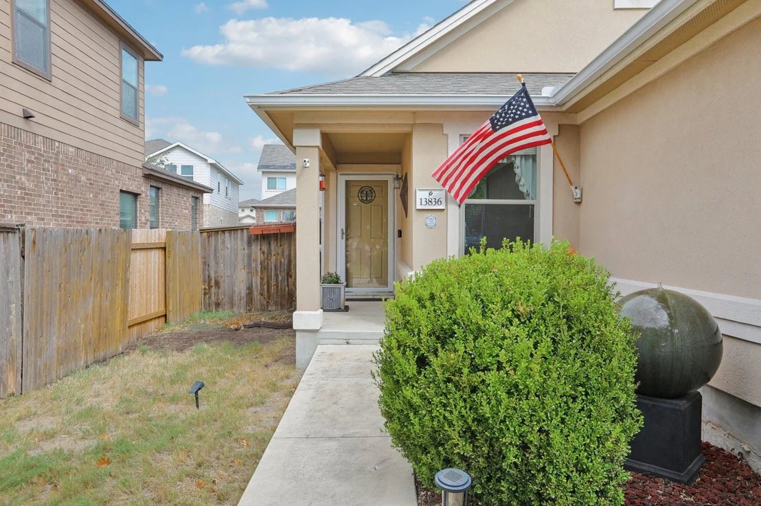 Photo of 13836 Fallsprings WAY