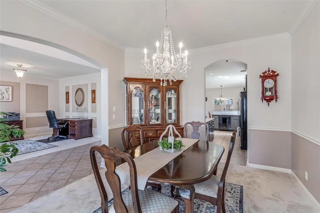 Photo of 2535 Crenshaw DR