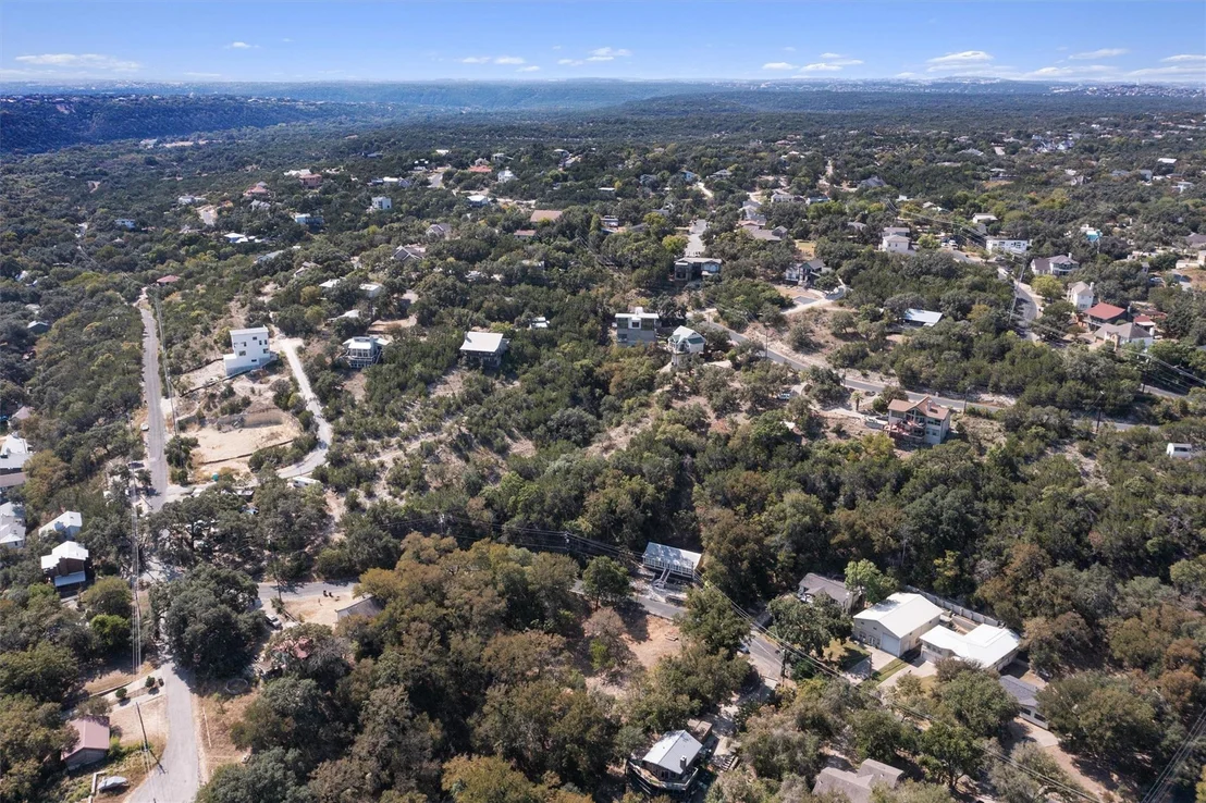 Photo of 2510 Geronimo TRL