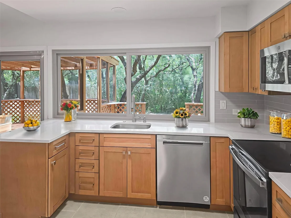 Photo of 11802 Highland Oaks TRL