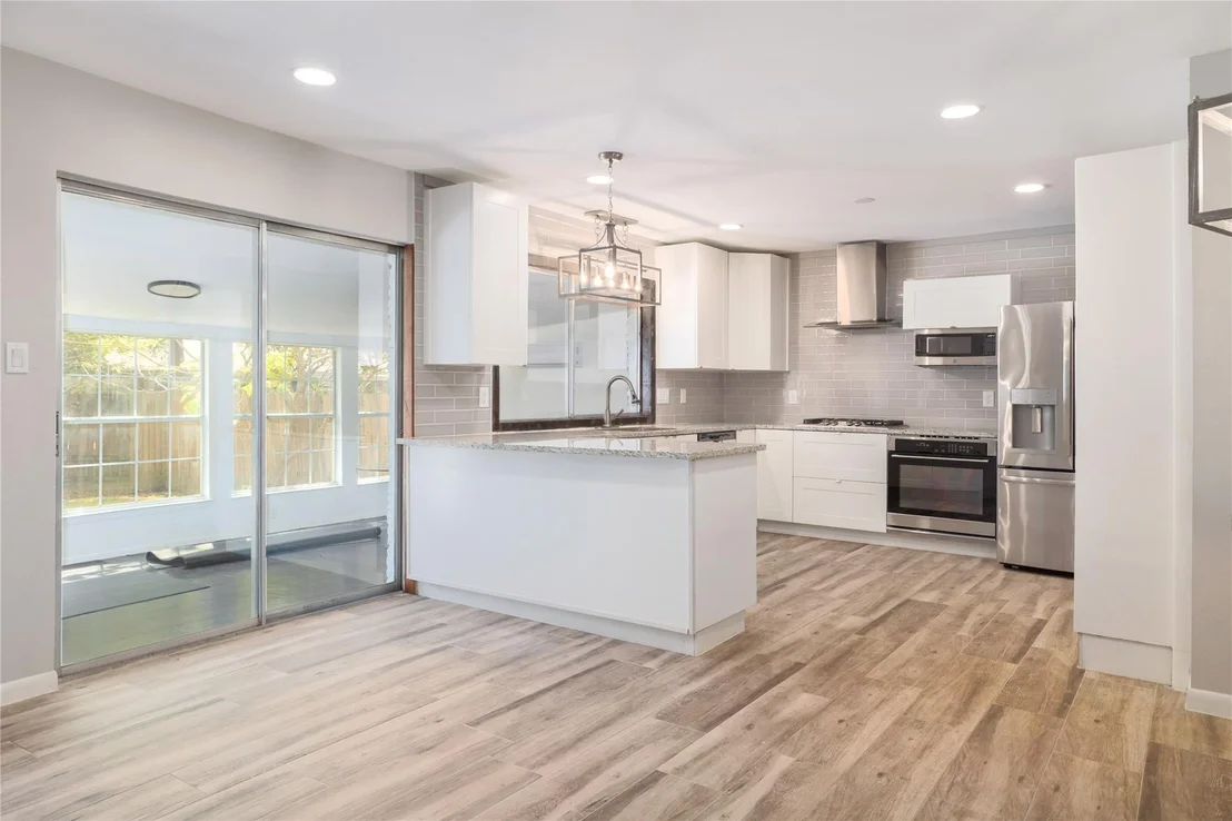 Photo of 517 Sara DR
